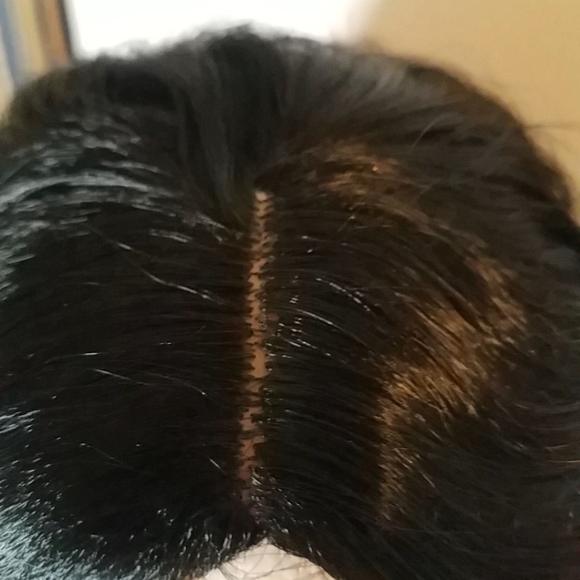 Synthetic Black Wavy Curl Full Wig with Cap 24" - Picture 7 of 7